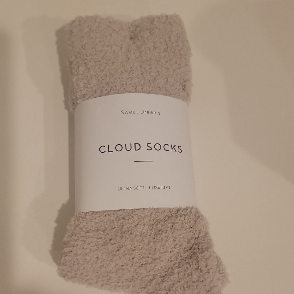 Sweet Dreams Luxe Knit Cloud Socks - Cream